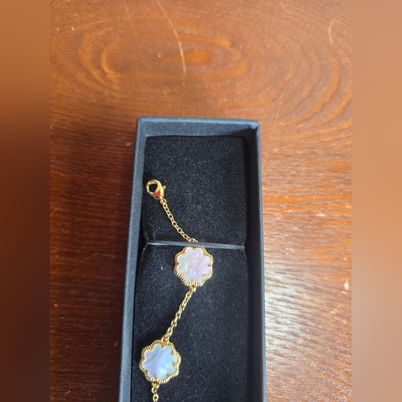 SOLD🔥NEW STERLING FOREVER 14K GOLD PLATED & MOTHER-OF-PEARL CHARM BRACELET - Picture 8 of 10